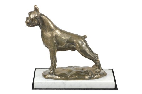 Boxer statua con - con, su